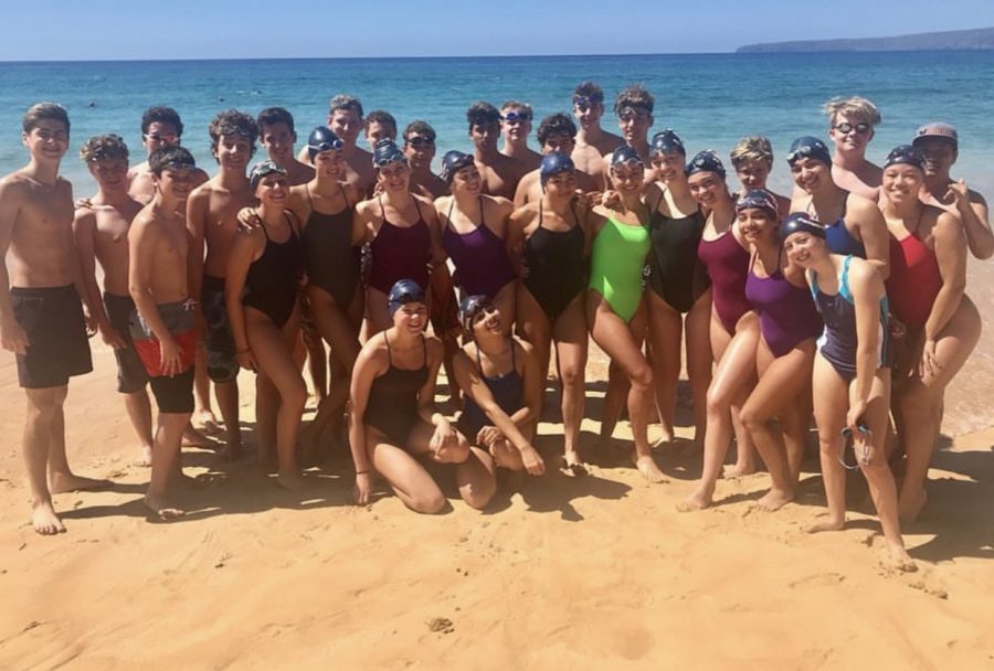 Viewpoint Schools swim team on their Spring Break trip to Hawaii